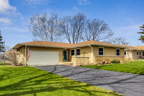 Tiny photo for 1242 N Linden Avenue, Palatine, IL 60074 (MLS # 12597826)