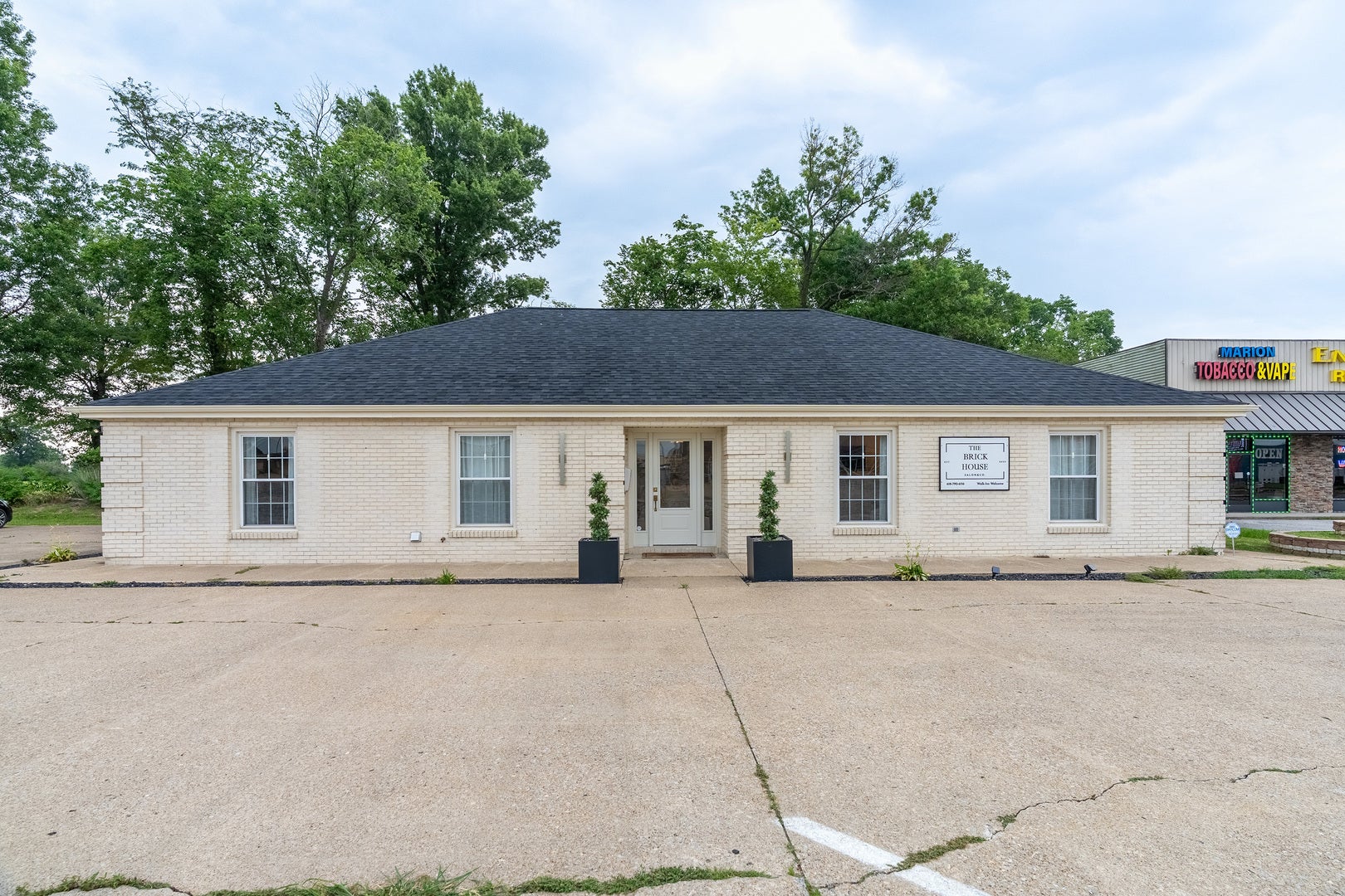 709 N Carbon Street