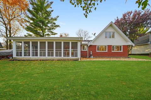 Tiny photo for 7925 William Drive, Willowbrook, IL 60527 (MLS # 12516927)