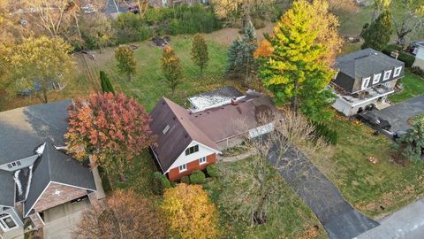 Tiny photo for 7925 William Drive, Willowbrook, IL 60527 (MLS # 12516927)