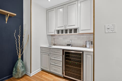 Tiny photo for 1455 W Wolfram Street #A, Chicago, IL 60657 (MLS # 12717503)
