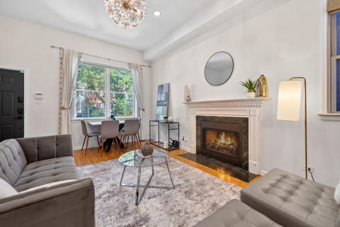 Tiny photo for 1455 W Wolfram Street #A, Chicago, IL 60657 (MLS # 12717503)