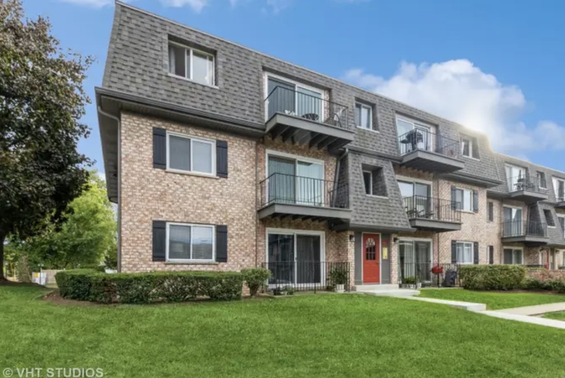 Palatine, Illinois 60067, United States, 2 Bedrooms Bedrooms, ,1 BathroomBathrooms,Residential,Active,226952