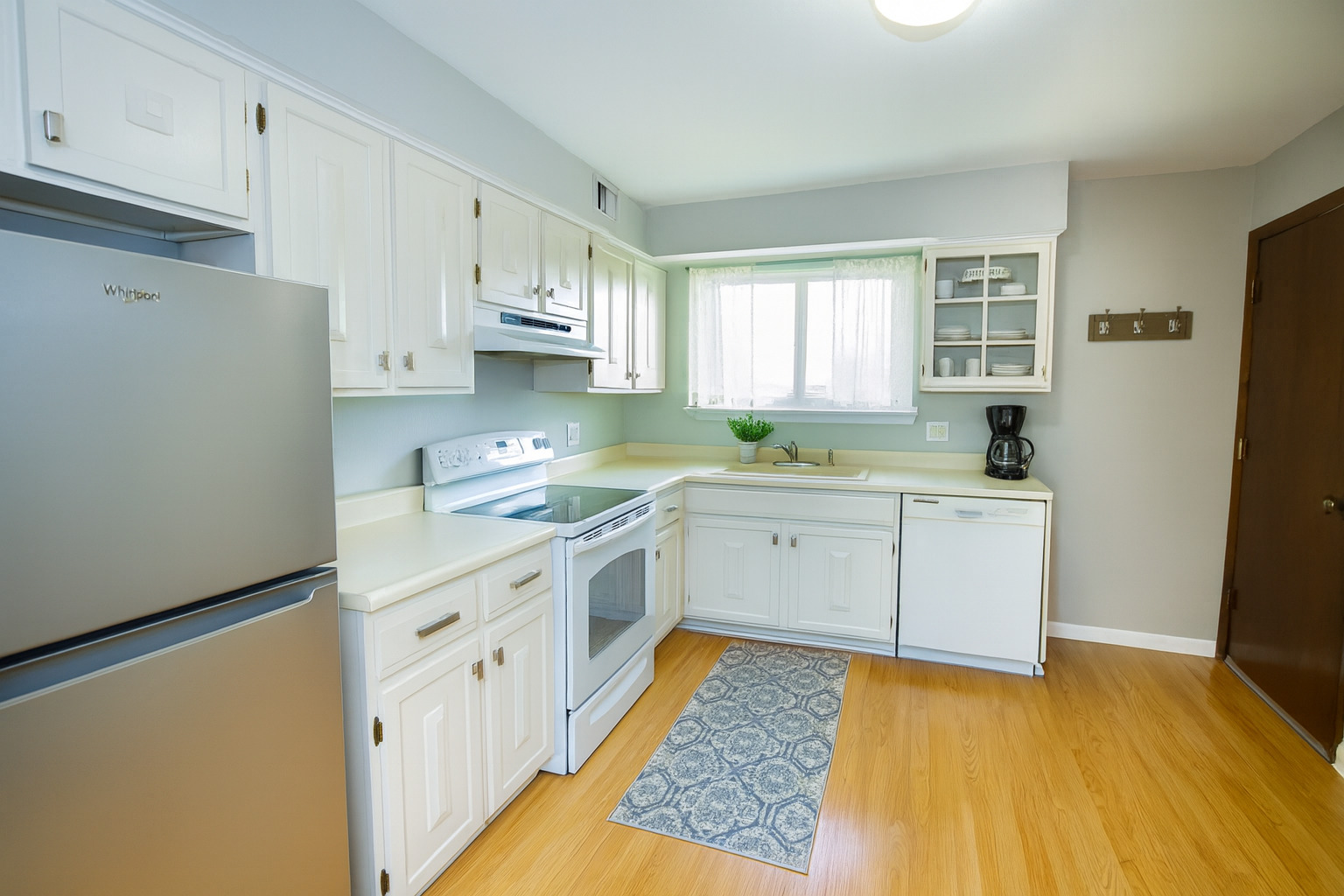 Palatine, Illinois 60067, United States, 2 Bedrooms Bedrooms, ,1 BathroomBathrooms,Residential,Active,226952