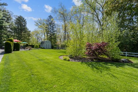 Tiny photo for 1143 Beverly Place, Lake Forest, IL 60045 (MLS # 12640218)
