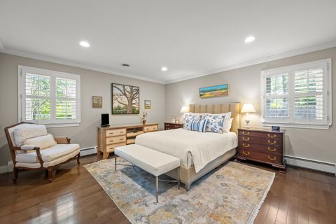 Tiny photo for 1143 Beverly Place, Lake Forest, IL 60045 (MLS # 12640218)