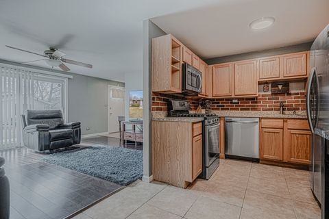 Tiny photo for 222 Nauset Lane #222, Schaumburg, IL 60194 (MLS # 12561384)
