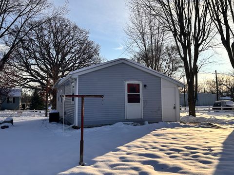 Tiny photo for 518 Spring Street, Streator, IL 61364 (MLS # 12530964)