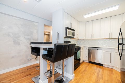 Tiny photo for 5616 N KENMORE Avenue #5A, Chicago, IL 60660 (MLS # 12469203)