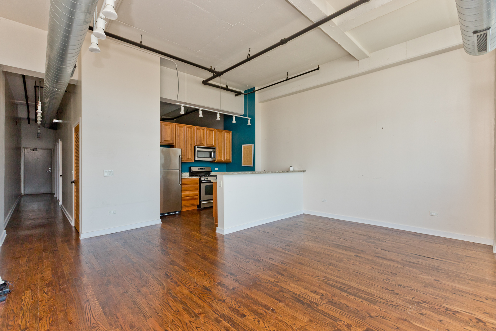 1224 W Van Buren Street 622