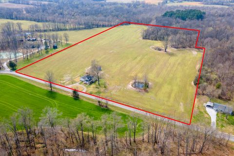 Tiny photo for 15016 Harmony Church Road, West Frankfort, IL 62896 (MLS # 12603882)