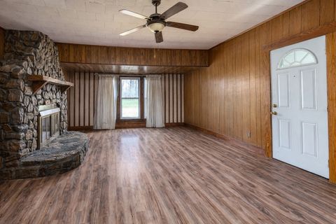 Tiny photo for 15016 Harmony Church Road, West Frankfort, IL 62896 (MLS # 12603882)