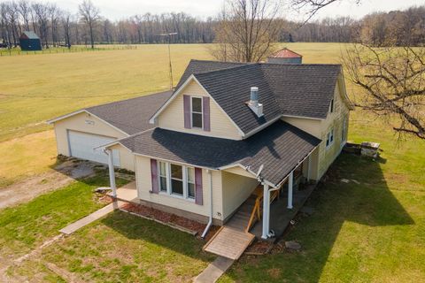 Tiny photo for 15016 Harmony Church Road, West Frankfort, IL 62896 (MLS # 12603882)