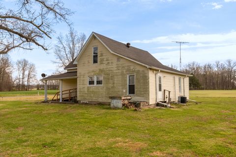 Tiny photo for 15016 Harmony Church Road, West Frankfort, IL 62896 (MLS # 12603882)
