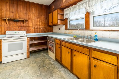 Tiny photo for 15016 Harmony Church Road, West Frankfort, IL 62896 (MLS # 12603882)