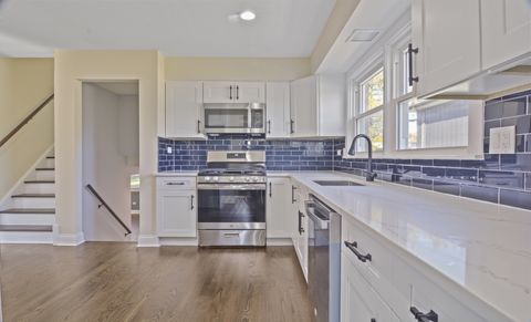 Tiny photo for 5748 W 89th Place, Oak Lawn, IL 60453 (MLS # 12516776)