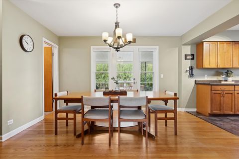 Tiny photo for 31 E Washington Boulevard, Lombard, IL 60148 (MLS # 12531797)