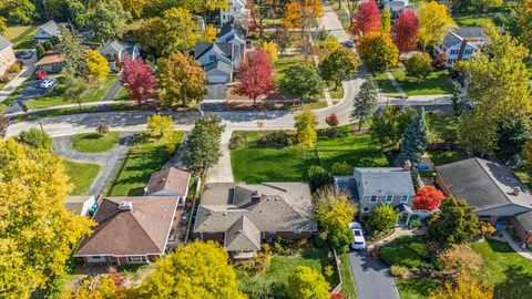 Tiny photo for 31 E Washington Boulevard, Lombard, IL 60148 (MLS # 12531797)