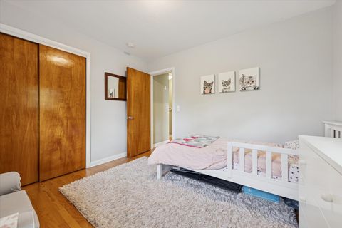 Tiny photo for 31 E Washington Boulevard, Lombard, IL 60148 (MLS # 12531797)