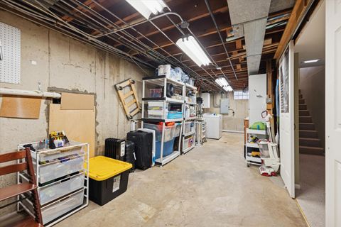 Tiny photo for 31 E Washington Boulevard, Lombard, IL 60148 (MLS # 12531797)