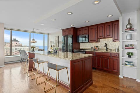 Tiny photo for 5455 N Sheridan Road #2615, Chicago, IL 60640 (MLS # 12692289)