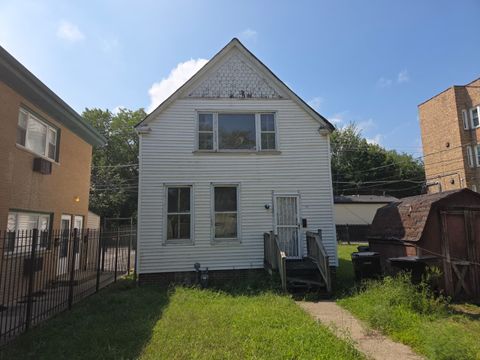 Photo of 7008 S EAST END Avenue, Chicago, IL 60649 (MLS # 12472250)