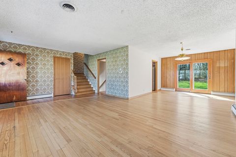 Tiny photo for 30W445 Arbor Lane, West Chicago, IL 60185 (MLS # 12605145)