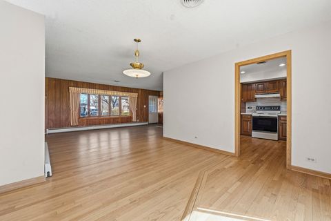 Tiny photo for 30W445 Arbor Lane, West Chicago, IL 60185 (MLS # 12605145)