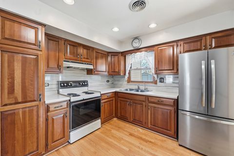 Tiny photo for 30W445 Arbor Lane, West Chicago, IL 60185 (MLS # 12605145)