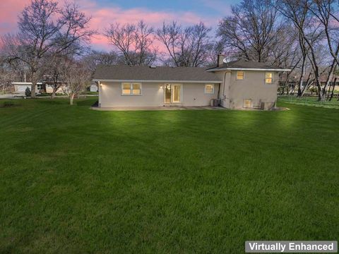 Tiny photo for 30W445 Arbor Lane, West Chicago, IL 60185 (MLS # 12605145)