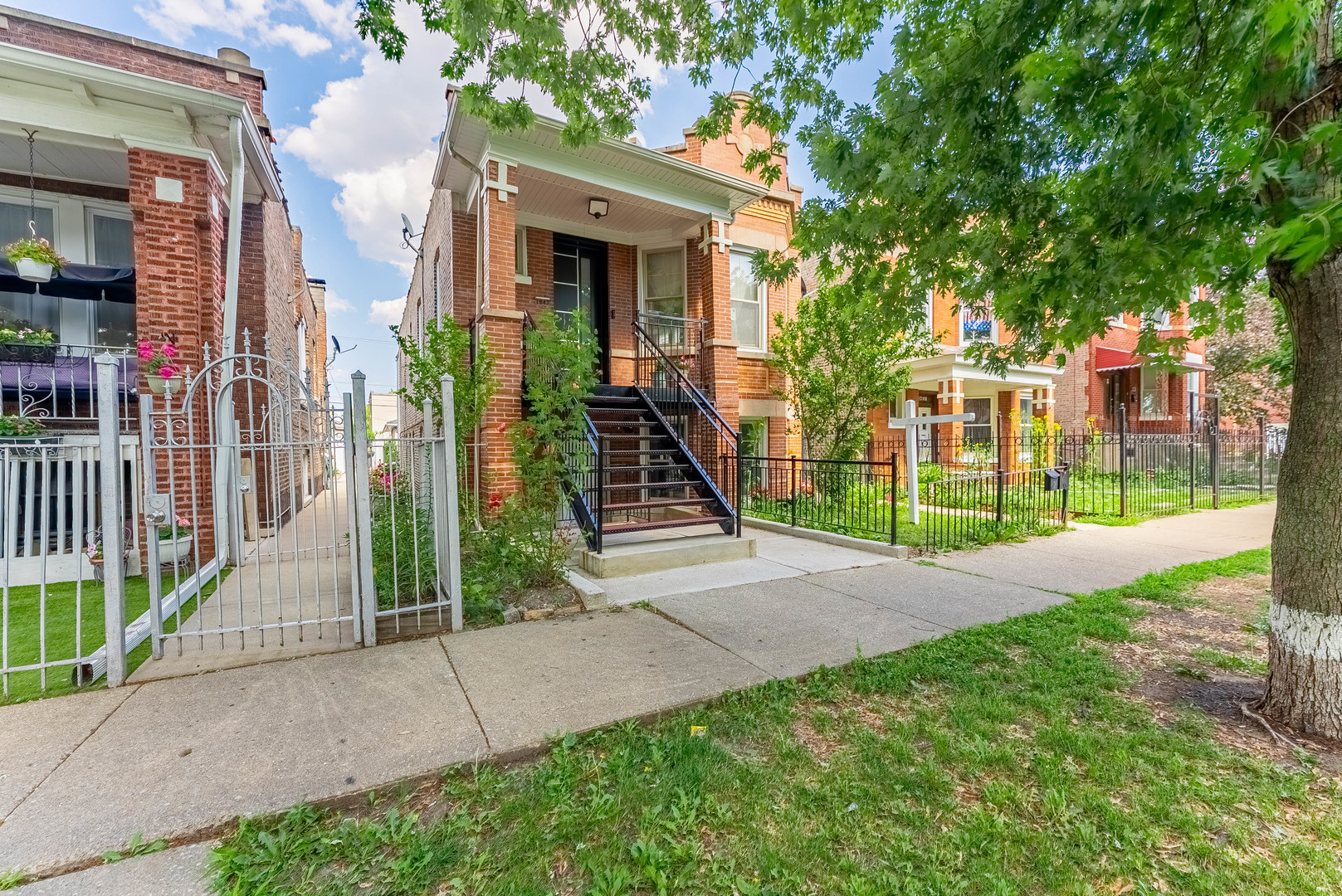 1843 S 57th Court