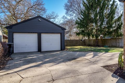Tiny photo for 1656 Oakwood Avenue, Beloit, WI 53511 (MLS # 12609355)