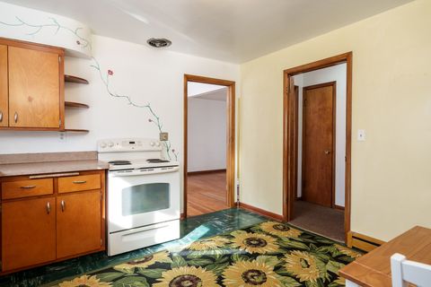 Tiny photo for 1656 Oakwood Avenue, Beloit, WI 53511 (MLS # 12609355)