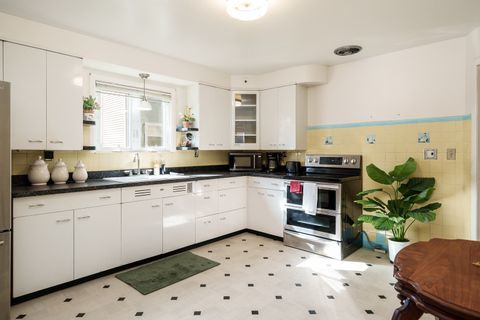 Tiny photo for 1656 Oakwood Avenue, Beloit, WI 53511 (MLS # 12609355)