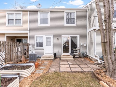 Tiny photo for Hanover Park, IL 60133 (MLS # 12544033)