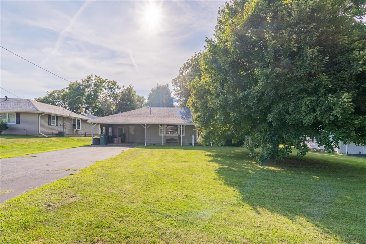 5547 Stone Road