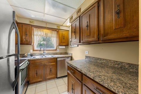 Tiny photo for 5707 129th Street #2D, Crestwood, IL 60418 (MLS # 12700739)