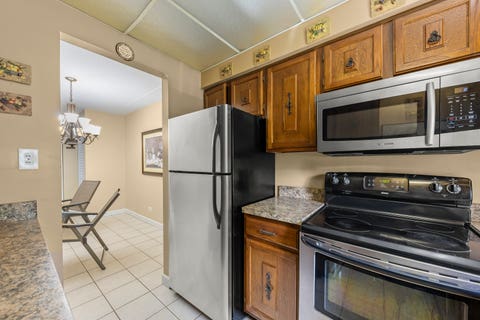 Tiny photo for 5707 129th Street #2D, Crestwood, IL 60418 (MLS # 12700739)
