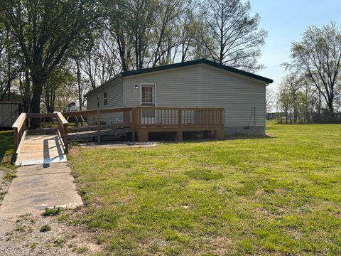 Tiny photo for 15662 E Nolan Road, Mt Vernon, IL 62864 (MLS # 12612090)