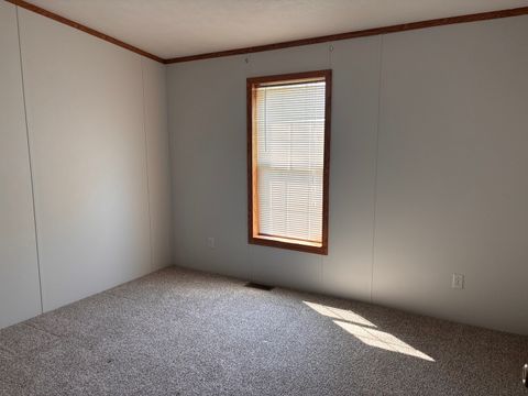 Tiny photo for 15662 E Nolan Road, Mt Vernon, IL 62864 (MLS # 12612090)