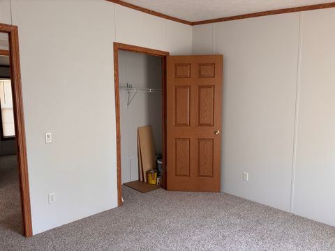 Tiny photo for 15662 E Nolan Road, Mt Vernon, IL 62864 (MLS # 12612090)