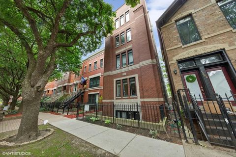 Photo of 1308 W Fillmore Street #4, Chicago, IL 60607 (MLS # 12638683)
