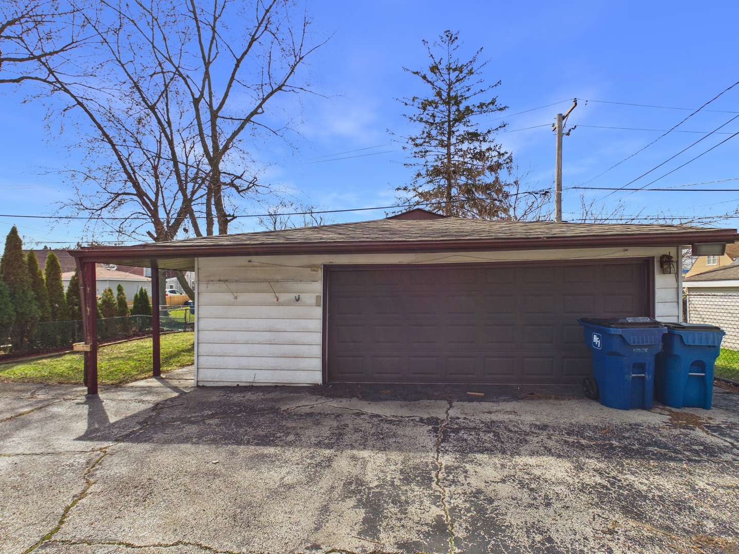 2522 Westbrook Drive