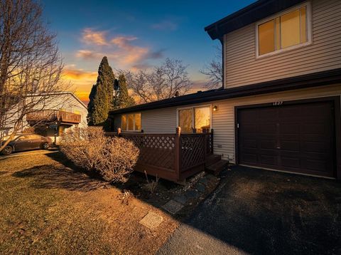 Photo of 1827 Kerrybrook Court #427, Sycamore, IL 60178 (MLS # 12582492)