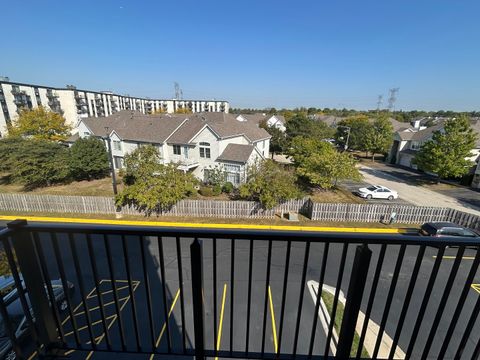 Tiny photo for 9074 W Terrace Drive #4N, Niles, IL 60714 (MLS # 12512762)