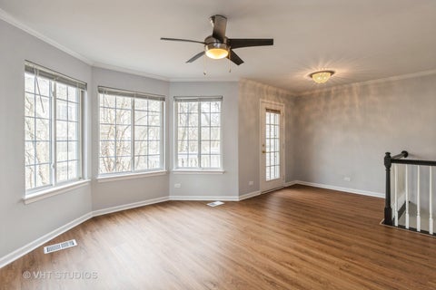 Tiny photo for 255 W Treehouse Lane W, Round Lake, IL 60073 (MLS # 12688521)