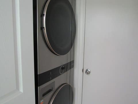 Tiny photo for 255 W Treehouse Lane W, Round Lake, IL 60073 (MLS # 12688521)