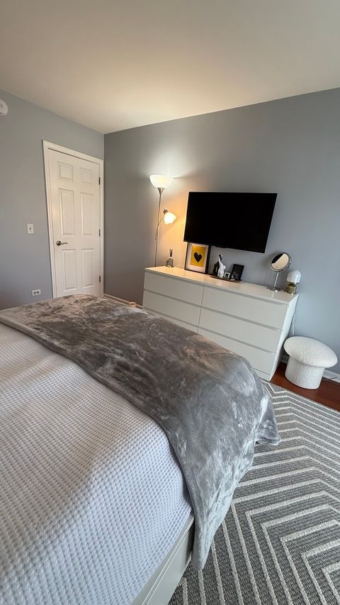 Tiny photo for 1365 N Sterling Avenue #D116, Palatine, IL 60067 (MLS # 12624053)