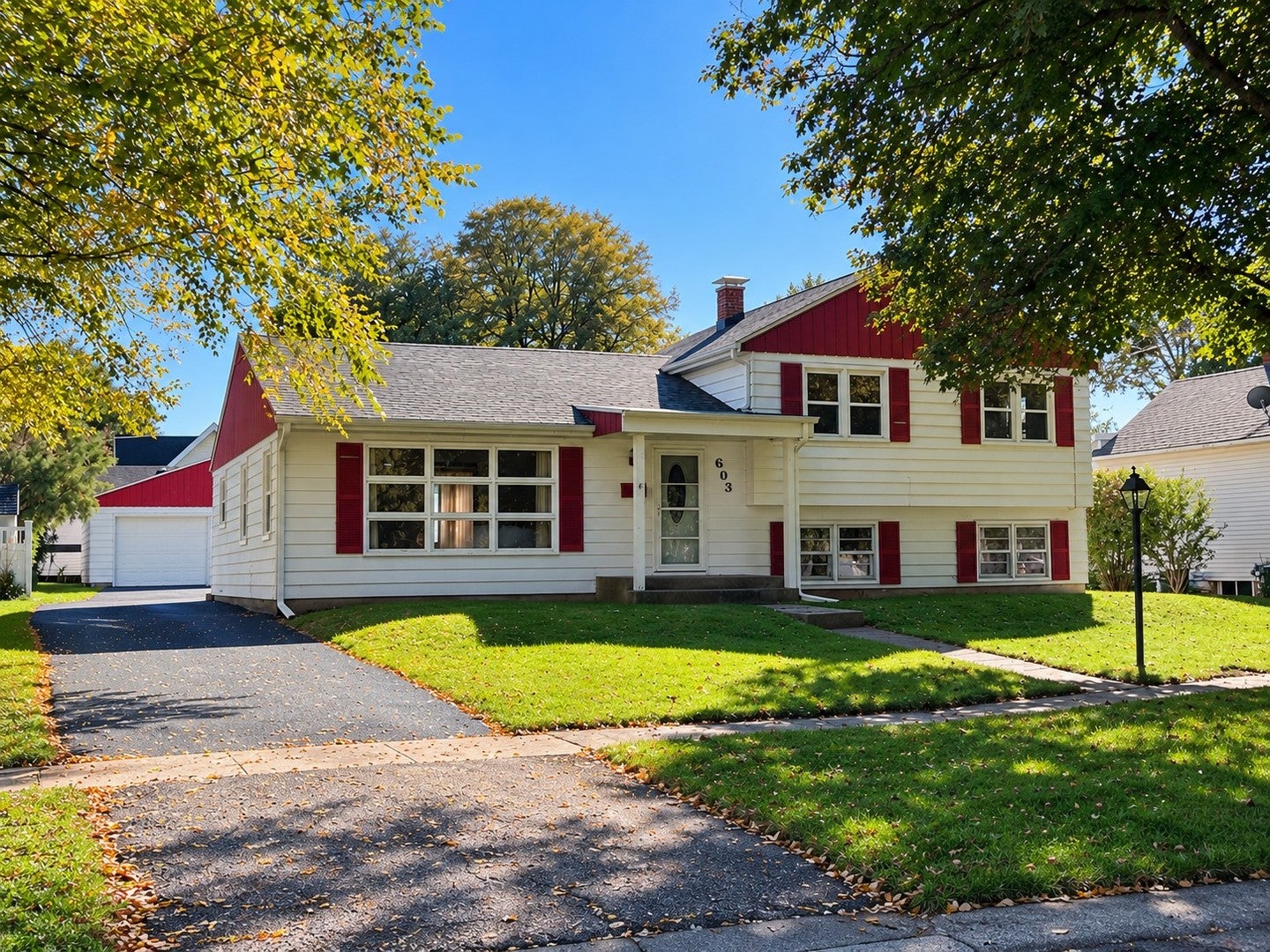 603 S 6th Street