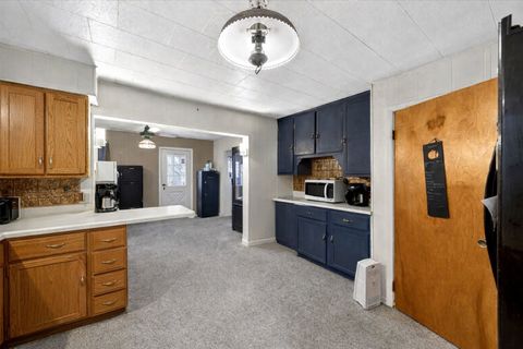 Tiny photo for 835 N 6TH Avenue, Canton, IL 61520 (MLS # 12588519)